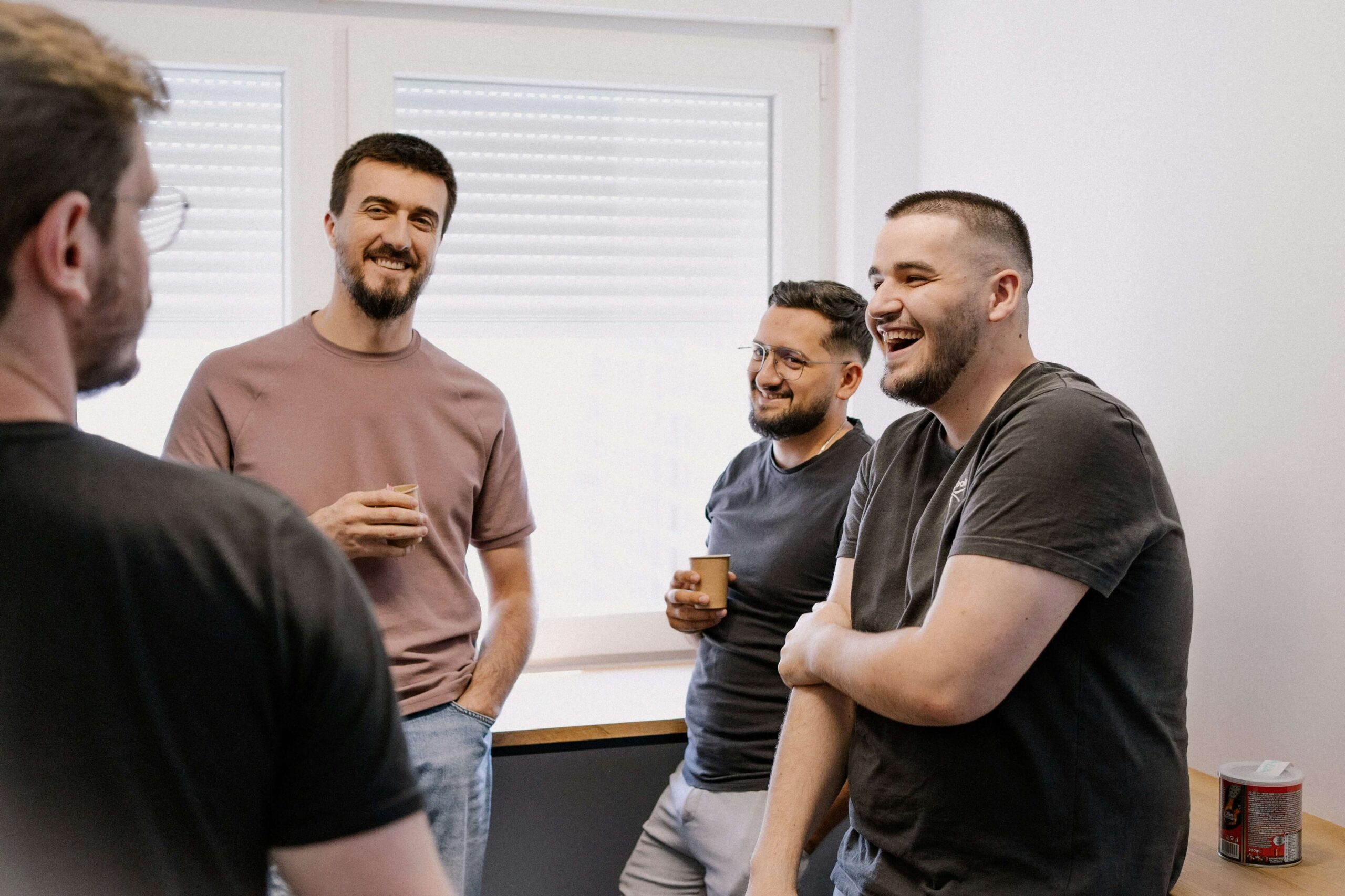 Inhouse Entwickler-Team macht Kaffeepause